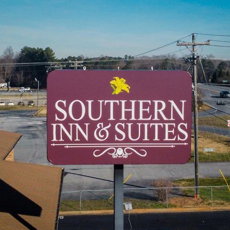 Southern Inn And Suites Spartanburg Eksteriør billede