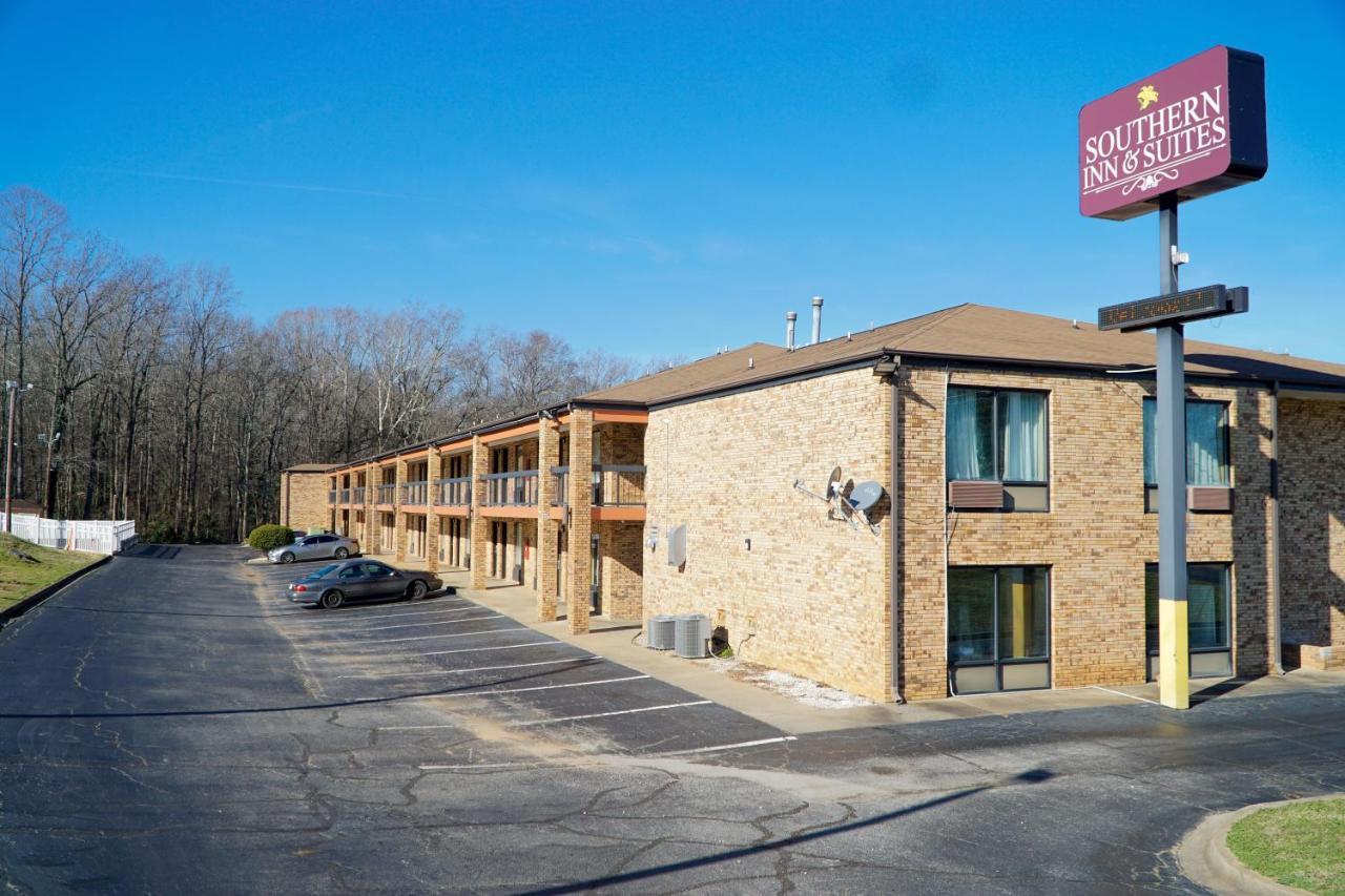 Southern Inn And Suites Spartanburg Eksteriør billede